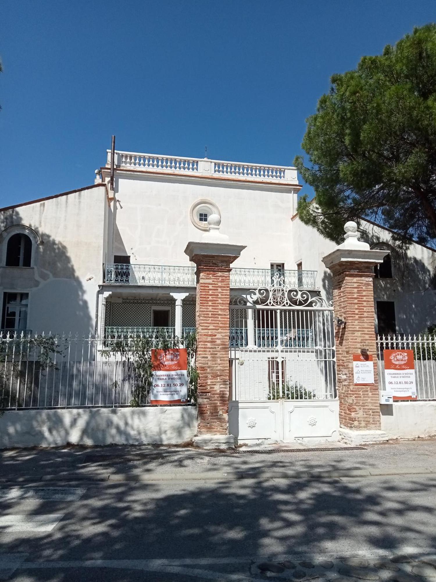 Mas Palegry côté jardin Perpignan Exterior foto